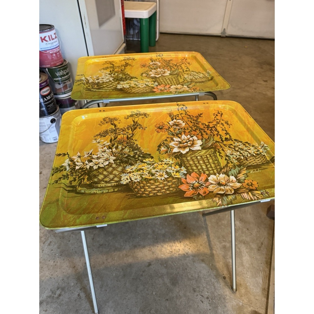 2 vintage LaVada 70s Retro Metal Tv Trays folding tables Yellow Floral Basket
